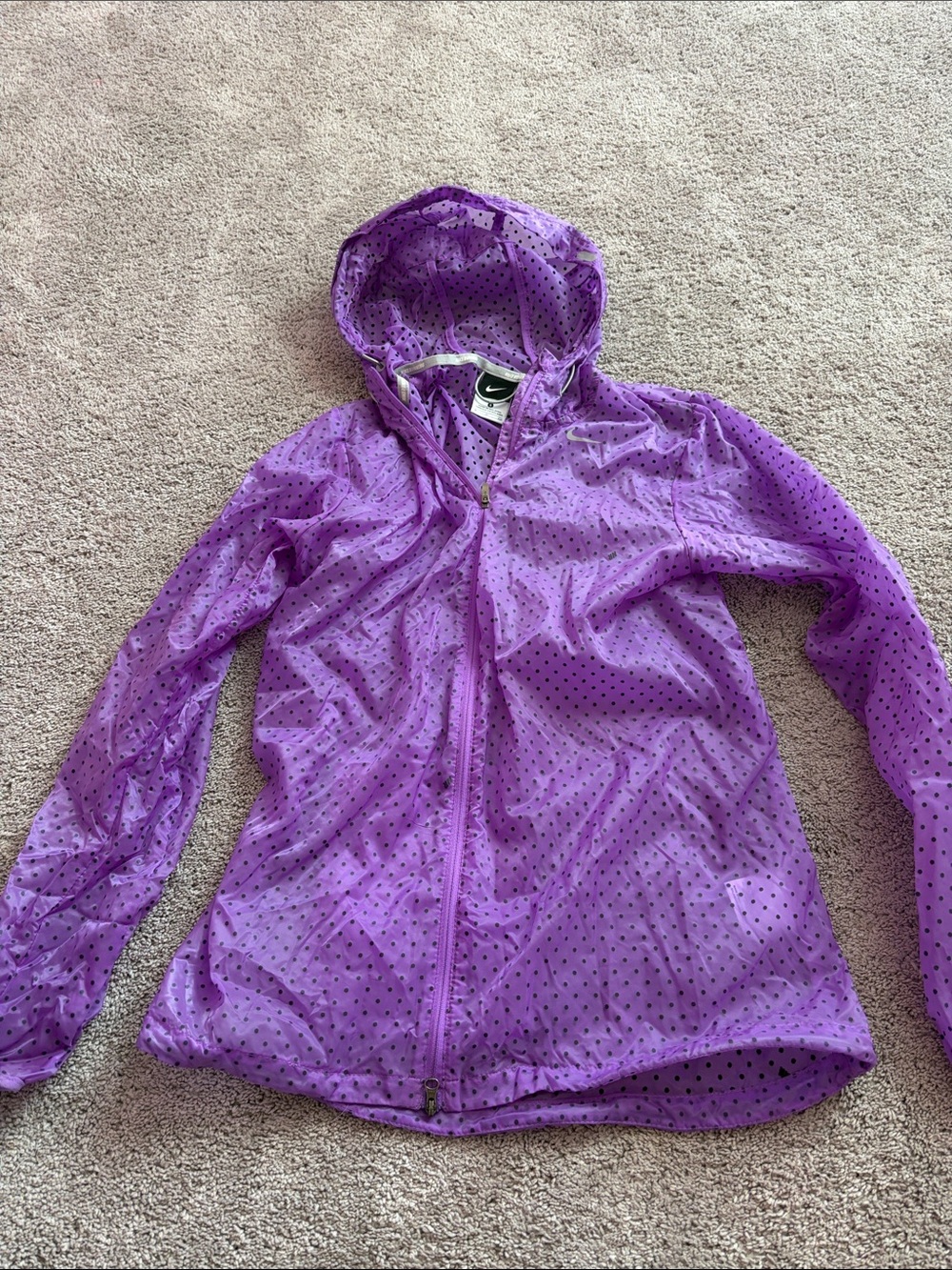 Nike Running Purple polka dot  Hooded Rain Jacket with Dot Print